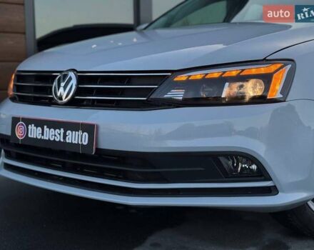 Сірий Фольксваген Джетта, об'ємом двигуна 0 л та пробігом 188 тис. км за 13400 $, фото 5 на Automoto.ua
