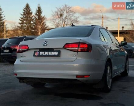 Сірий Фольксваген Джетта, об'ємом двигуна 0 л та пробігом 188 тис. км за 13400 $, фото 16 на Automoto.ua