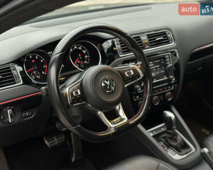 Серый Фольксваген Джетта, объемом двигателя 2 л и пробегом 105 тыс. км за 13800 $, фото 34 на Automoto.ua