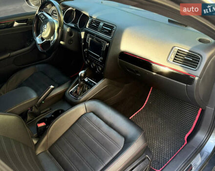 Серый Фольксваген Джетта, объемом двигателя 2 л и пробегом 184 тыс. км за 11900 $, фото 12 на Automoto.ua