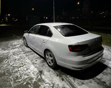 Серый Фольксваген Джетта, объемом двигателя 1.4 л и пробегом 110 тыс. км за 9500 $, фото 5 на Automoto.ua