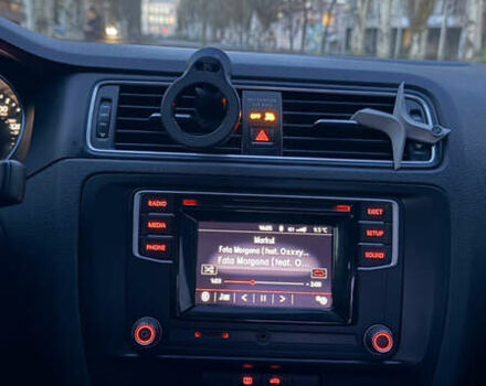 Серый Фольксваген Джетта, объемом двигателя 1.39 л и пробегом 168 тыс. км за 9700 $, фото 24 на Automoto.ua