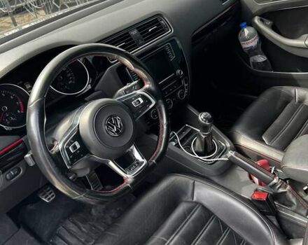 Серый Фольксваген Джетта, объемом двигателя 2 л и пробегом 174 тыс. км за 12000 $, фото 6 на Automoto.ua