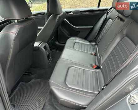 Серый Фольксваген Джетта, объемом двигателя 2 л и пробегом 105 тыс. км за 13800 $, фото 39 на Automoto.ua