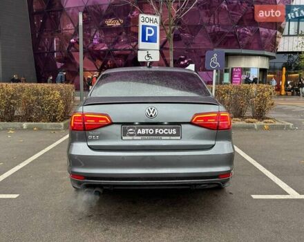 Серый Фольксваген Джетта, объемом двигателя 1.98 л и пробегом 185 тыс. км за 12490 $, фото 5 на Automoto.ua