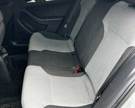 Серый Фольксваген Джетта, объемом двигателя 1.4 л и пробегом 110 тыс. км за 9500 $, фото 10 на Automoto.ua