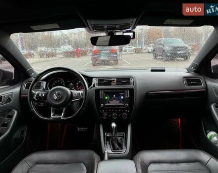 Серый Фольксваген Джетта, объемом двигателя 1.98 л и пробегом 185 тыс. км за 12490 $, фото 13 на Automoto.ua