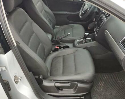 Серый Фольксваген Джетта, объемом двигателя 1.4 л и пробегом 61 тыс. км за 14200 $, фото 14 на Automoto.ua