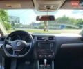 Серый Фольксваген Джетта, объемом двигателя 1.4 л и пробегом 119 тыс. км за 12700 $, фото 7 на Automoto.ua