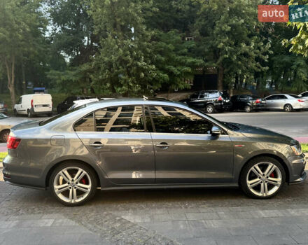 Серый Фольксваген Джетта, объемом двигателя 2 л и пробегом 184 тыс. км за 11900 $, фото 7 на Automoto.ua