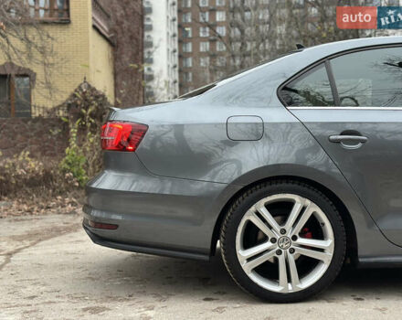 Серый Фольксваген Джетта, объемом двигателя 2 л и пробегом 105 тыс. км за 13800 $, фото 24 на Automoto.ua