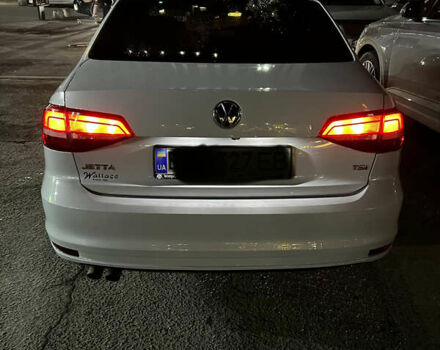 Серый Фольксваген Джетта, объемом двигателя 1.4 л и пробегом 110 тыс. км за 9500 $, фото 1 на Automoto.ua