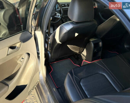 Серый Фольксваген Джетта, объемом двигателя 2 л и пробегом 184 тыс. км за 11900 $, фото 11 на Automoto.ua