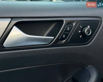 Сірий Фольксваген Джетта, об'ємом двигуна 0 л та пробігом 188 тис. км за 13400 $, фото 28 на Automoto.ua