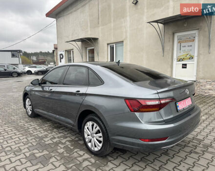 Серый Фольксваген Джетта, объемом двигателя 1.4 л и пробегом 184 тыс. км за 11500 $, фото 6 на Automoto.ua