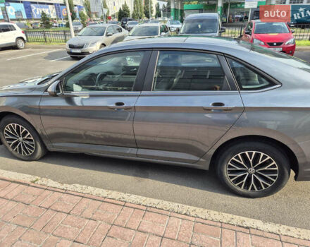 Серый Фольксваген Джетта, объемом двигателя 1.4 л и пробегом 78 тыс. км за 15900 $, фото 2 на Automoto.ua