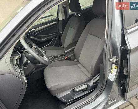 Серый Фольксваген Джетта, объемом двигателя 1.4 л и пробегом 184 тыс. км за 11500 $, фото 17 на Automoto.ua