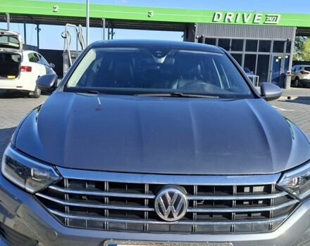 Серый Фольксваген Джетта, объемом двигателя 1.4 л и пробегом 100 тыс. км за 16500 $, фото 1 на Automoto.ua