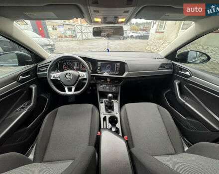 Серый Фольксваген Джетта, объемом двигателя 1.4 л и пробегом 184 тыс. км за 11500 $, фото 25 на Automoto.ua