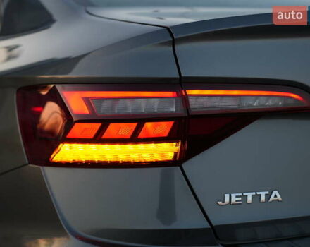 Сірий Фольксваген Джетта, об'ємом двигуна 1.4 л та пробігом 60 тис. км за 18900 $, фото 12 на Automoto.ua