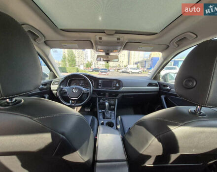 Серый Фольксваген Джетта, объемом двигателя 1.4 л и пробегом 78 тыс. км за 15900 $, фото 7 на Automoto.ua