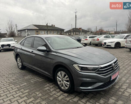 Серый Фольксваген Джетта, объемом двигателя 1.4 л и пробегом 184 тыс. км за 11500 $, фото 2 на Automoto.ua
