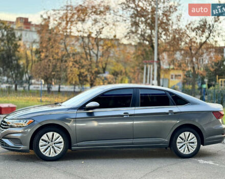 Серый Фольксваген Джетта, объемом двигателя 1.4 л и пробегом 123 тыс. км за 14799 $, фото 3 на Automoto.ua