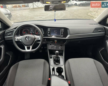 Серый Фольксваген Джетта, объемом двигателя 1.4 л и пробегом 184 тыс. км за 11500 $, фото 24 на Automoto.ua