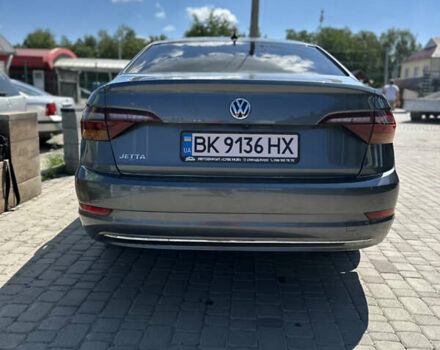 Сірий Фольксваген Джетта, об'ємом двигуна 1.4 л та пробігом 106 тис. км за 13500 $, фото 5 на Automoto.ua
