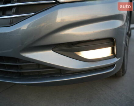 Сірий Фольксваген Джетта, об'ємом двигуна 1.4 л та пробігом 60 тис. км за 18900 $, фото 14 на Automoto.ua