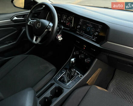 Серый Фольксваген Джетта, объемом двигателя 1.4 л и пробегом 123 тыс. км за 14799 $, фото 11 на Automoto.ua