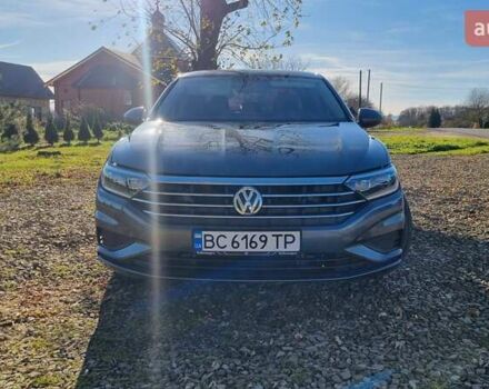 Серый Фольксваген Джетта, объемом двигателя 1.4 л и пробегом 67 тыс. км за 14000 $, фото 1 на Automoto.ua