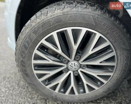 Сірий Фольксваген Джетта, об'ємом двигуна 1.4 л та пробігом 50 тис. км за 13499 $, фото 23 на Automoto.ua