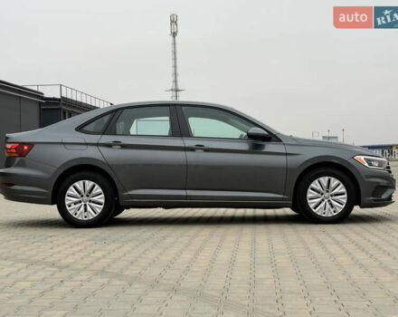 Сірий Фольксваген Джетта, об'ємом двигуна 1.4 л та пробігом 190 тис. км за 13700 $, фото 4 на Automoto.ua