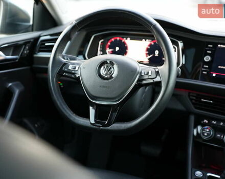 Сірий Фольксваген Джетта, об'ємом двигуна 1.4 л та пробігом 60 тис. км за 18900 $, фото 32 на Automoto.ua