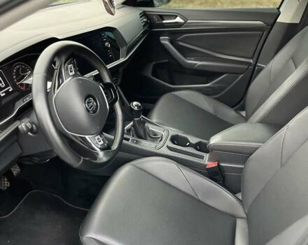 Сірий Фольксваген Джетта, об'ємом двигуна 1.4 л та пробігом 50 тис. км за 13499 $, фото 14 на Automoto.ua