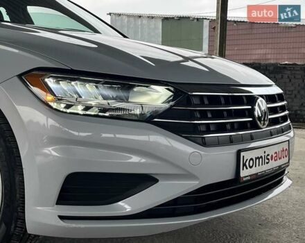 Серый Фольксваген Джетта, объемом двигателя 1.39 л и пробегом 47 тыс. км за 14499 $, фото 4 на Automoto.ua