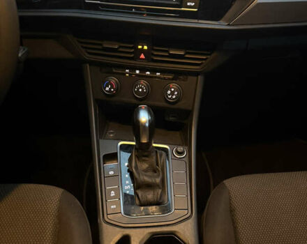 Серый Фольксваген Джетта, объемом двигателя 1.4 л и пробегом 143 тыс. км за 14800 $, фото 43 на Automoto.ua