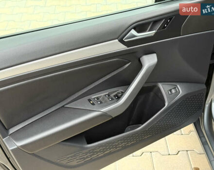 Сірий Фольксваген Джетта, об'ємом двигуна 1.4 л та пробігом 190 тис. км за 13700 $, фото 15 на Automoto.ua