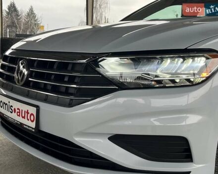 Серый Фольксваген Джетта, объемом двигателя 1.39 л и пробегом 47 тыс. км за 14499 $, фото 3 на Automoto.ua