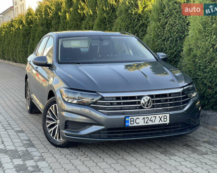 Серый Фольксваген Джетта, объемом двигателя 1.4 л и пробегом 89 тыс. км за 15700 $, фото 2 на Automoto.ua