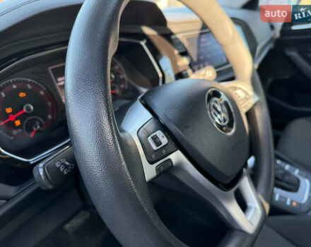 Серый Фольксваген Джетта, объемом двигателя 1.4 л и пробегом 161 тыс. км за 9999 $, фото 16 на Automoto.ua