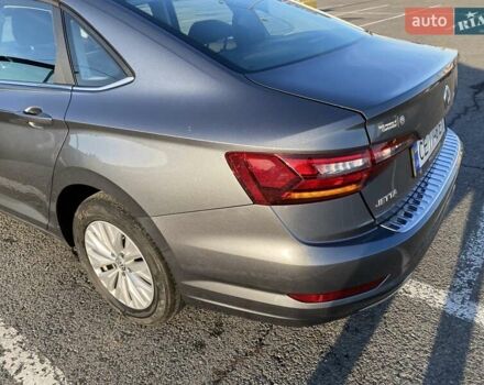 Серый Фольксваген Джетта, объемом двигателя 1.4 л и пробегом 109 тыс. км за 15900 $, фото 5 на Automoto.ua