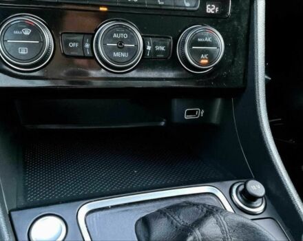 Серый Фольксваген Джетта, объемом двигателя 1.4 л и пробегом 39 тыс. км за 3950 $, фото 8 на Automoto.ua