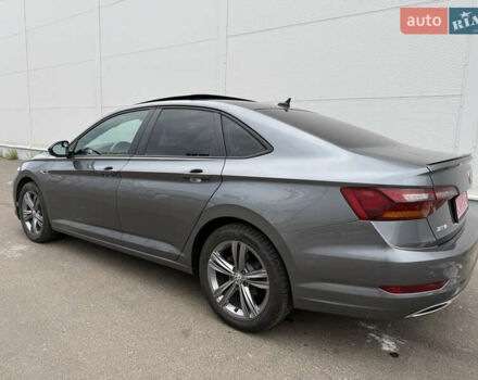 Сірий Фольксваген Джетта, об'ємом двигуна 1.4 л та пробігом 185 тис. км за 13999 $, фото 2 на Automoto.ua