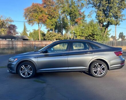 Серый Фольксваген Джетта, объемом двигателя 1.4 л и пробегом 32 тыс. км за 9500 $, фото 2 на Automoto.ua