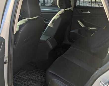 Серый Фольксваген Джетта, объемом двигателя 1.4 л и пробегом 79 тыс. км за 18000 $, фото 8 на Automoto.ua