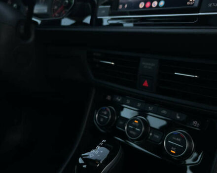 Серый Фольксваген Джетта, объемом двигателя 1.4 л и пробегом 89 тыс. км за 15700 $, фото 10 на Automoto.ua