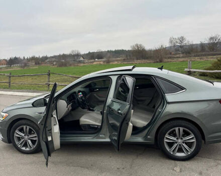 Сірий Фольксваген Джетта, об'ємом двигуна 1.4 л та пробігом 103 тис. км за 15950 $, фото 2 на Automoto.ua