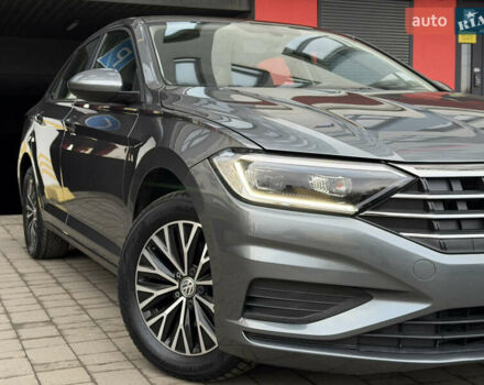 Сірий Фольксваген Джетта, об'ємом двигуна 1.4 л та пробігом 59 тис. км за 16800 $, фото 1 на Automoto.ua